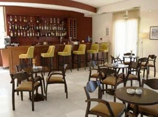 Kornilios Istron Hotel Giannitsa Ngoại thất bức ảnh